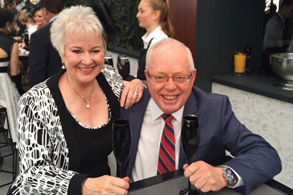 Jenny & Peter Hurley_Melbourne Cup_lead