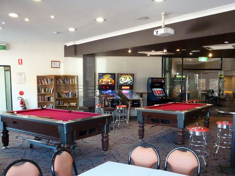 Long Jetty_pool room_crp_adj_LR