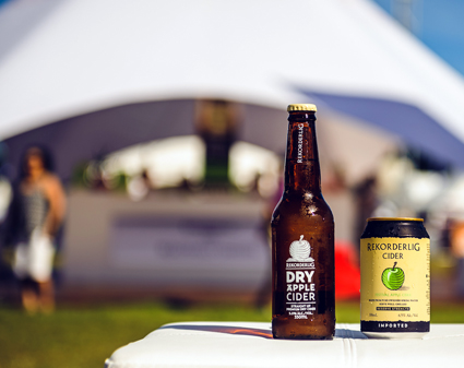 Rekorderlig Dry Apple and can_crpsq_LR