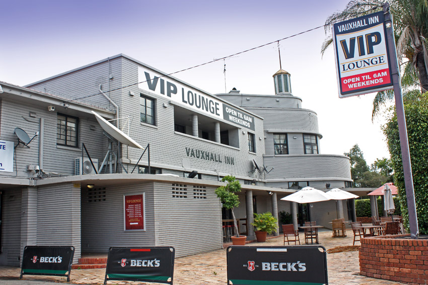 Vauxhall Inn_Granville_frontage_LR_30w